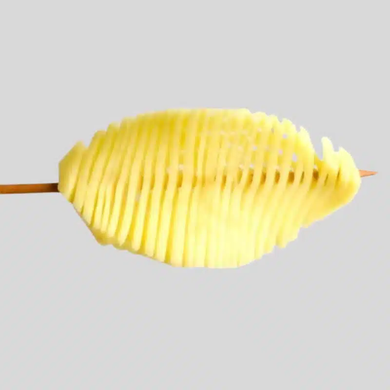 Accordion Potatoes Recipe – Crispy, Easy, and Absolutely Stunning 5 Skewer the accordion potato